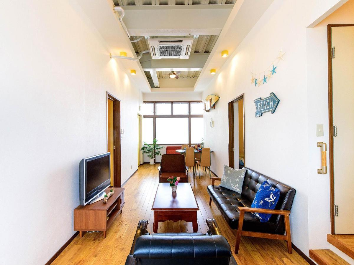 El Sol Town Okinawa Apartman Csatan Kültér fotó