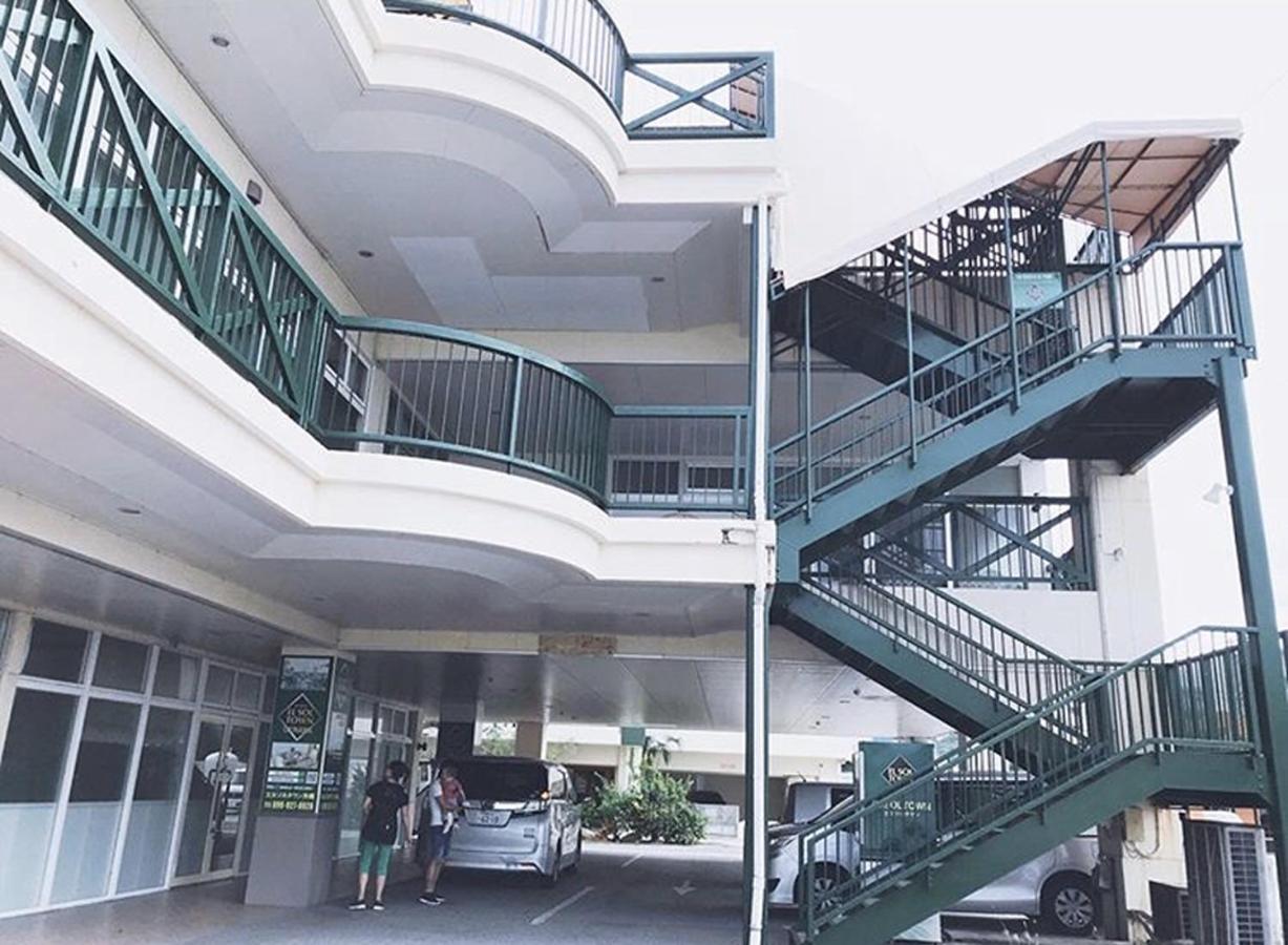 El Sol Town Okinawa Apartman Csatan Kültér fotó